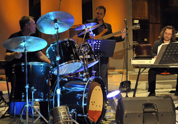 Beleuchtung Schlagzeug durch Andreas Gleich aus Hannover mit LED-Scheinwerfern