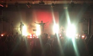 Mehr über den Artikel erfahren 700 W pure Lichtpower auf 1,26 m Länge